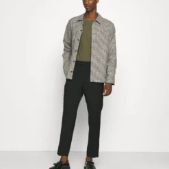 Pier One Longsleeve - Black/Dark Grey/Olive