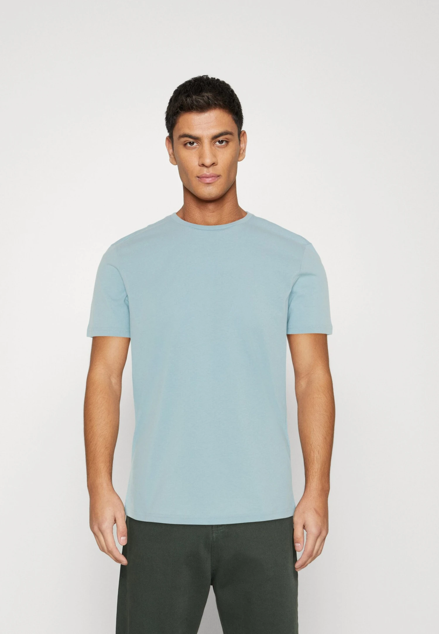 7 Pack - T-Shirt Basic - Red/Silver/Royal Blue Pier One 7 Pack - T-Shirt Basic - Red/Silver/Royal Blue -Pier One-Winkel c72a2b311f4d45699986054495042c6a scaled