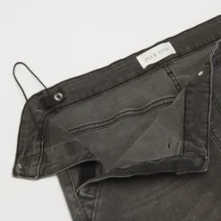 Pier One Straight Leg Jeans - Grey Denim 10 Pier One Straight Leg Jeans - Grey Denim -Pier One-Winkel c942184c94414d1f83609b7325691137 scaled