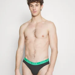 Pier One Branded Waistband Briefs 3 Pack - Slip - Black -Pier One-Winkel ce9530d43d744385b55479d22aaeaad2 scaled