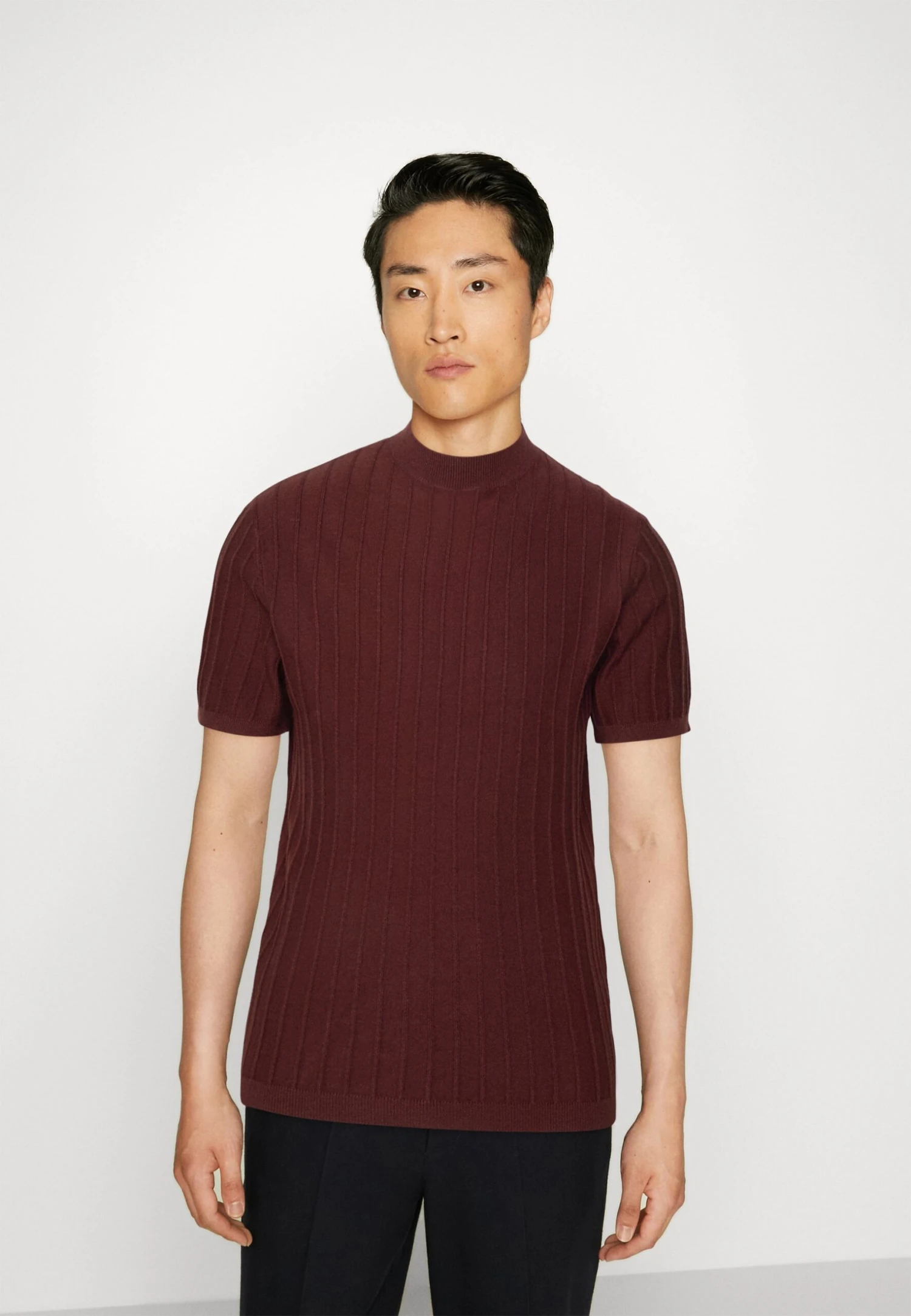 T-Shirt Print - Brown Pier One T-Shirt Print - Brown -Pier One-Winkel d1e2ad03a8ee4ca4a0ce9c00d5b3326e scaled