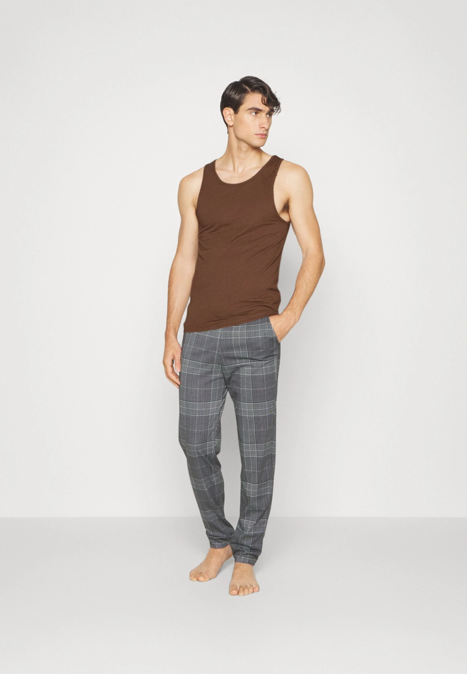 3Pck Skin Tone Rib Vest- Hemd - Brown Pier One 3Pck Skin Tone Rib Vest- Hemd - Brown -Pier One-Winkel dc0136b480d94c599c2ce266b501a03a scaled