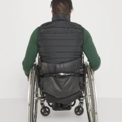 Pier One Bodywarmer - Black -Pier One-Winkel e1569b065acd421d8dc99bfc16261b20 scaled