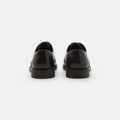 Pier One Veterschoenen - Dark Brown 4 Pier One Veterschoenen - Dark Brown -Pier One-Winkel e25401da85d048bd92ecdeb207429a39 scaled