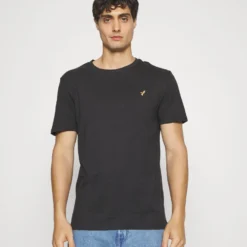 Pier One 3 Pack - T-Shirt Basic - White, Black, Dark Green -Pier One-Winkel e3f24088991b43d78c9bde19860eaf2d scaled