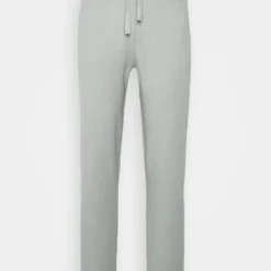 Pier One Trainingsbroek - Grey -Pier One-Winkel e7193c20c99a4aaa9a1b6b93c9df7904 scaled