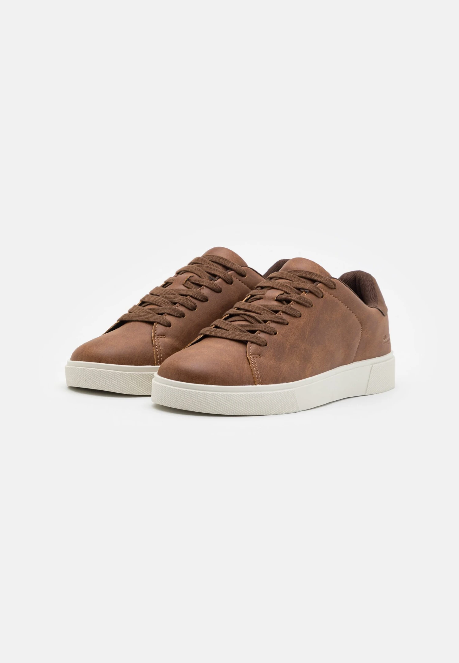 Unisex - Sneakers Laag - Cognac Pier One Unisex - Sneakers Laag - Cognac -Pier One-Winkel e942d2a3f3434c4dbdb0dc2c09828ea9 scaled