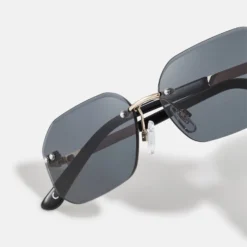 Pier One Unisex - Zonnebril - Black 8 Pier One Unisex - Zonnebril - Black -Pier One-Winkel ec1440da36d84c4cab411fe4e36066e2 scaled