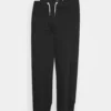 Pier One 2 Pack - Trainingsbroek - Black 1 Pier One 2 Pack - Trainingsbroek - Black -Pier One-Winkel ece9b44cb7874d389cb720d856402988 scaled