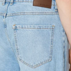 Pier One Distress On Knees - Relaxed Fit Jeans - Light Blue Denim -Pier One-Winkel ef0878bf5af4400aa54a42825fa794da scaled