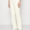 Pier One Drawcord Trousers Linen Blend - Broek - White 1 Pier One Drawcord Trousers Linen Blend - Broek - White -Pier One-Winkel f44a7ee53dcc4449912a9bbf05c1e3fe