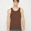 Pier One 3Pck Skin Tone Rib Vest- Hemd - Brown 1 Pier One 3Pck Skin Tone Rib Vest- Hemd - Brown -Pier One-Winkel f831edf05e5a4b6e8d217ba9609b95d2
