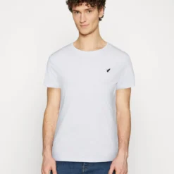 Pier One 5 Pack - T-Shirt Basic - Beige/White/Light Blue -Pier One-Winkel fc9d8fb142fc472289d00d6ecd3ab19c scaled