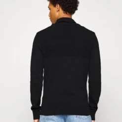 Pier One Structure Block High Collar - Vest - Black 4 Pier One Structure Block High Collar - Vest - Black -Pier One-Winkel fcd759f153db4275a67a825eac135e08 scaled