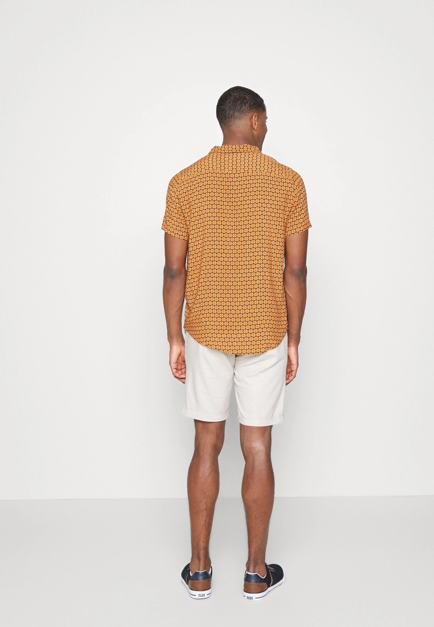 Linen Blend Drawcord Shorts- Shorts - Beige Pier One Linen Blend Drawcord Shorts- Shorts - Beige -Pier One-Winkel fd65d1e3000a44b5a0c7031a30758b26 scaled